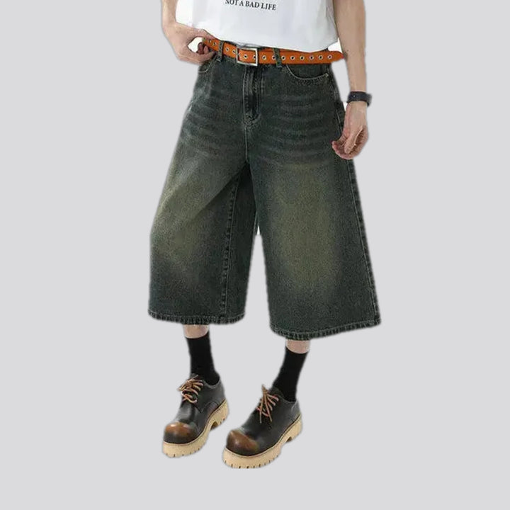 Mid rise faded wash men's denim shorts