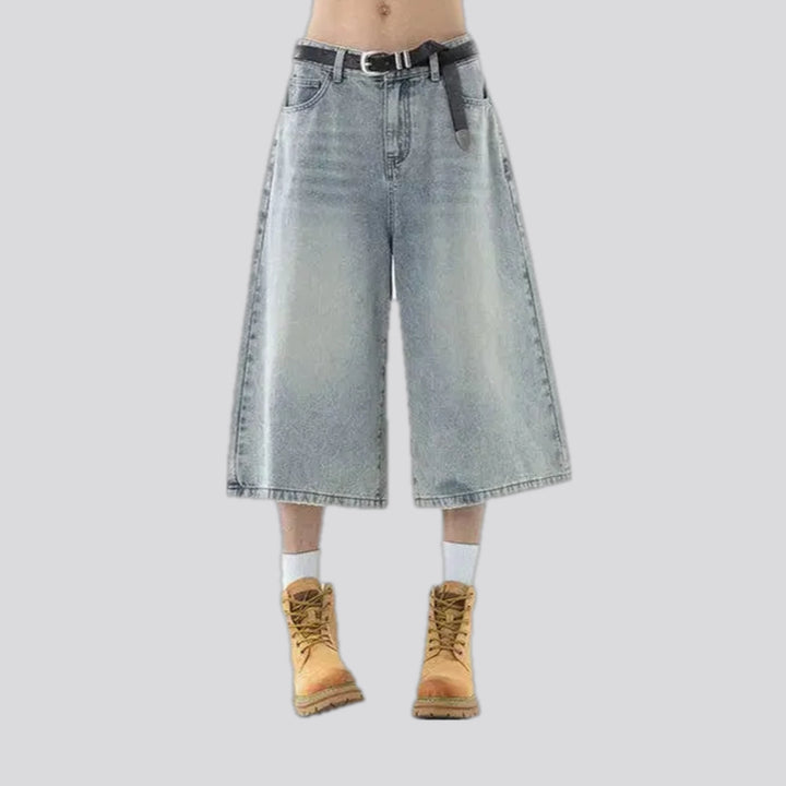 Mid rise faded wash men's denim shorts